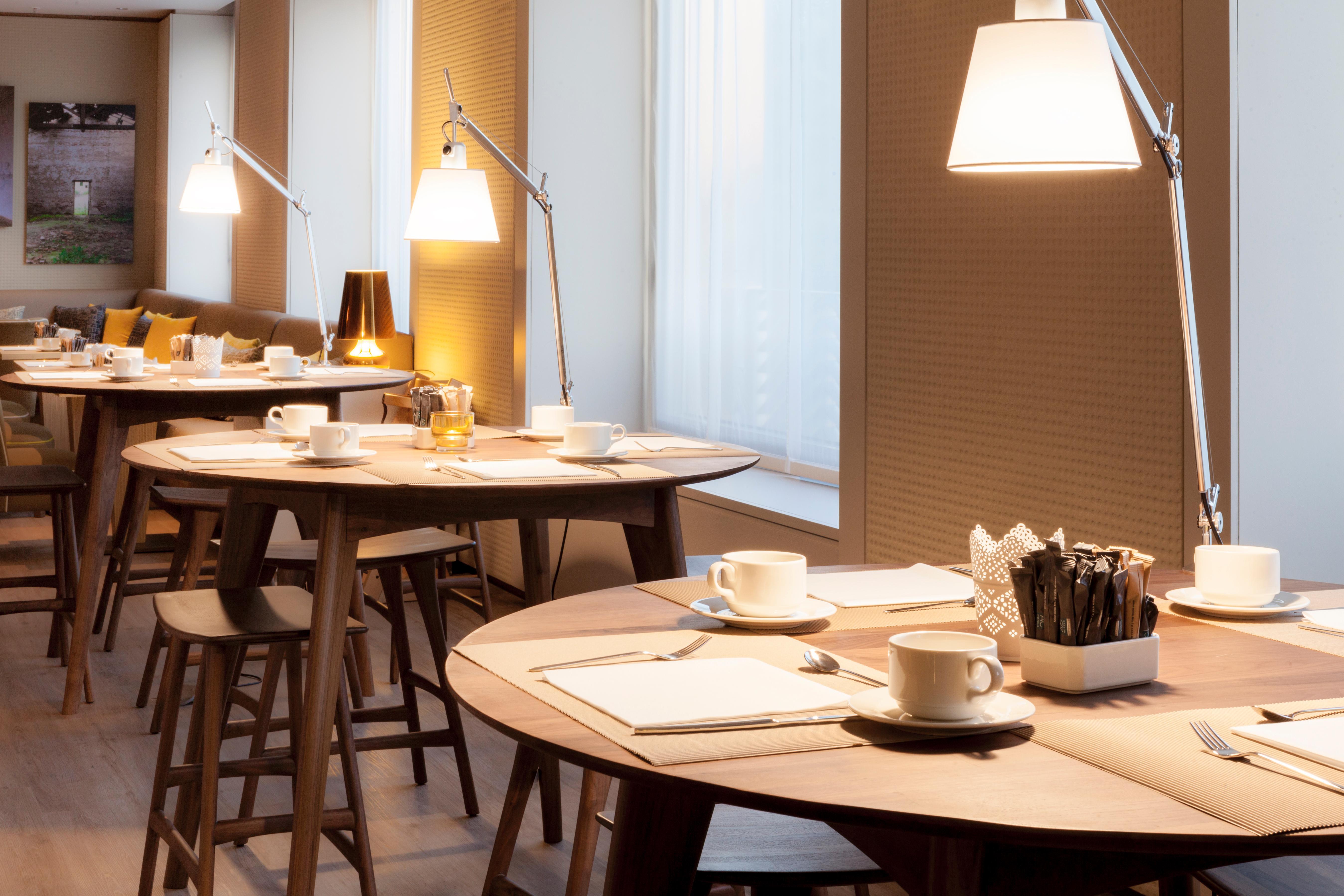 Hotel Ac Diagonal L'illa By Marriott